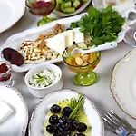Hane Boutique 3*
